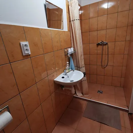 Bernáth Casa de hóspedes Rožňava